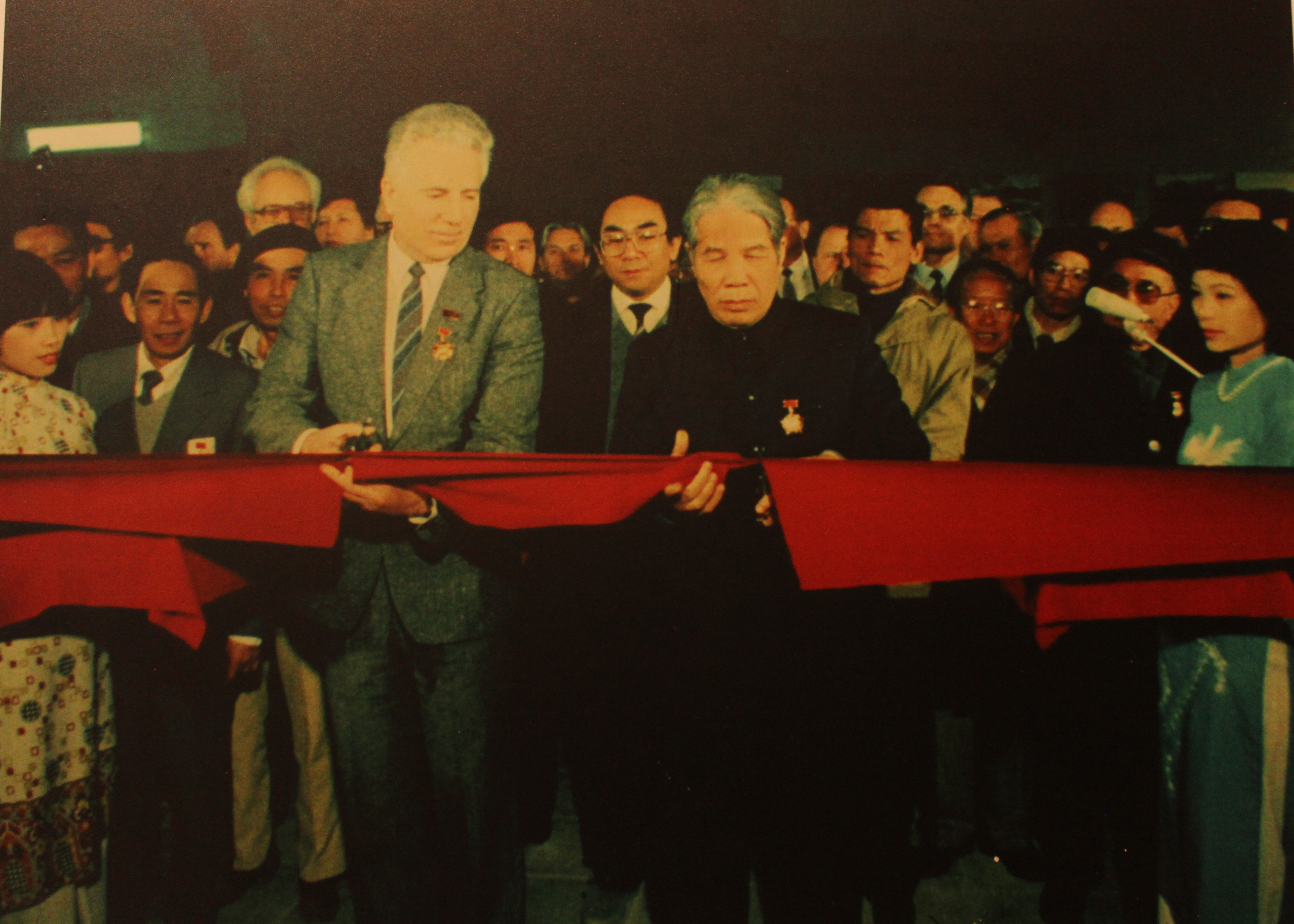 Dấu ấn Nga trên Thủy điện Hòa Bình